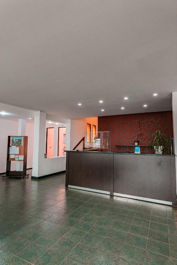 Tajy Iguazu Hotel Пуерто-Іґуасу Екстер'єр фото