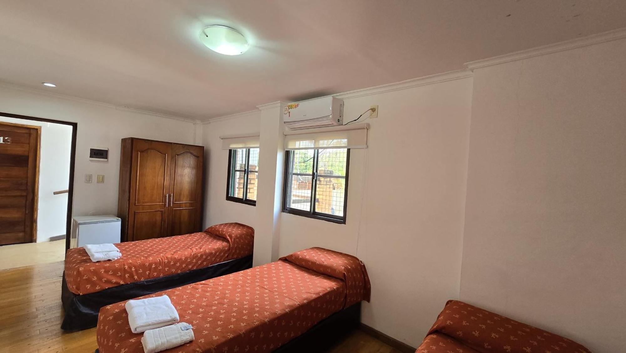 Tajy Iguazu Hotel Пуерто-Іґуасу Екстер'єр фото